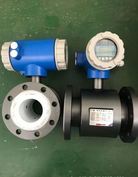 電磁流量計